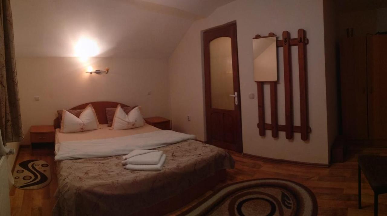 Hotel Casa Terzea Râșnov Zewnętrze zdjęcie